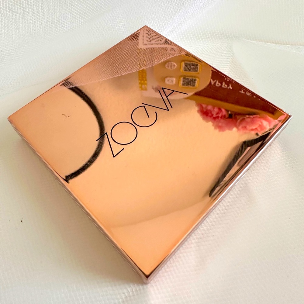 Zoeva Highlighter- Gold